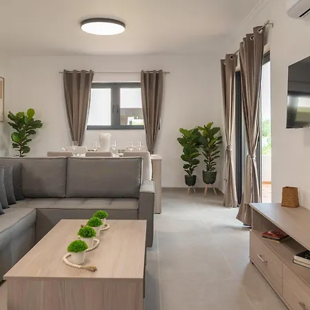 Cozy Family House Kos